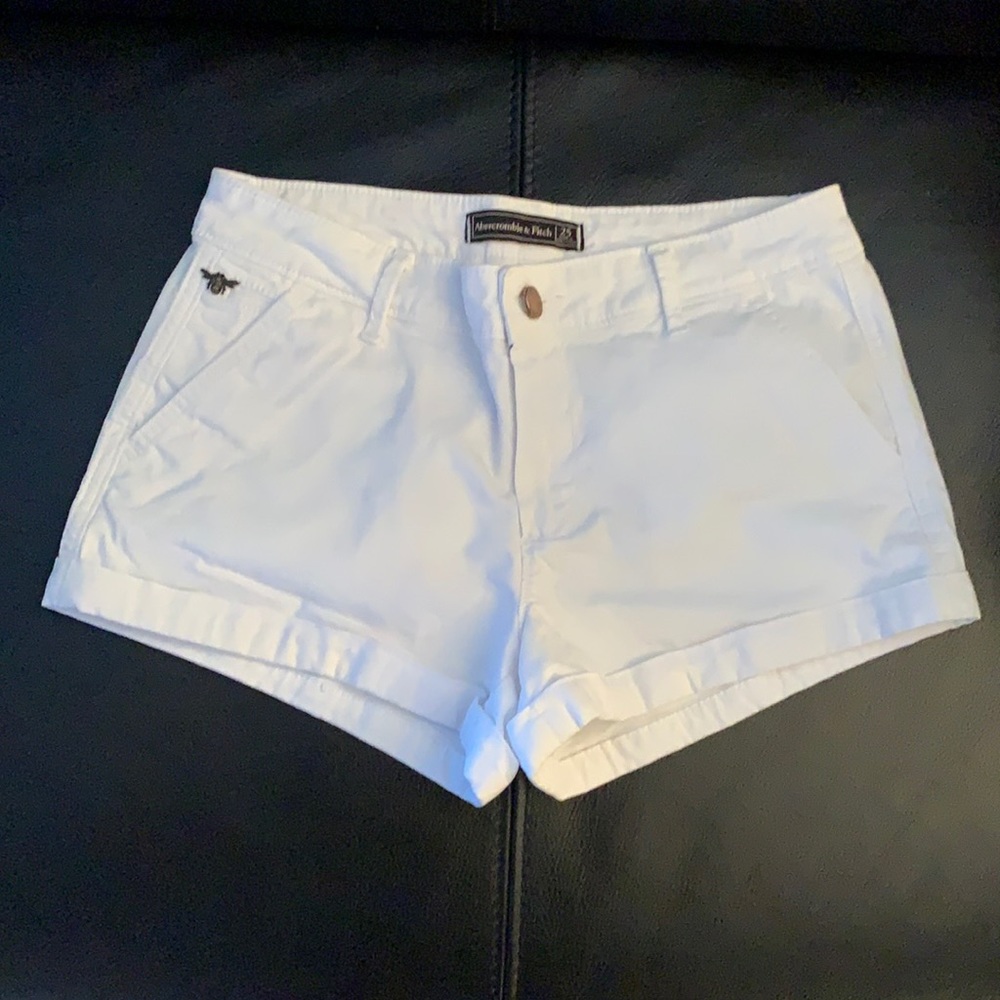 Abercrombie and Fitch shorts, Size 25.